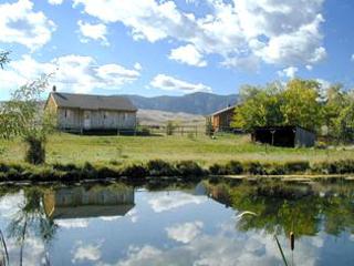 Little Piney Ranch - Cabin Lodging